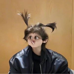 Meet your Posher, Molly